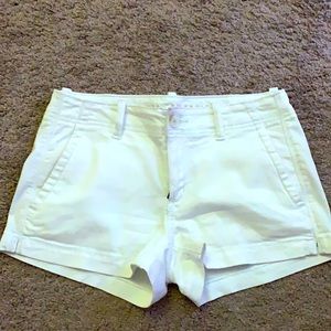 American Eagle White Shorts Size 4